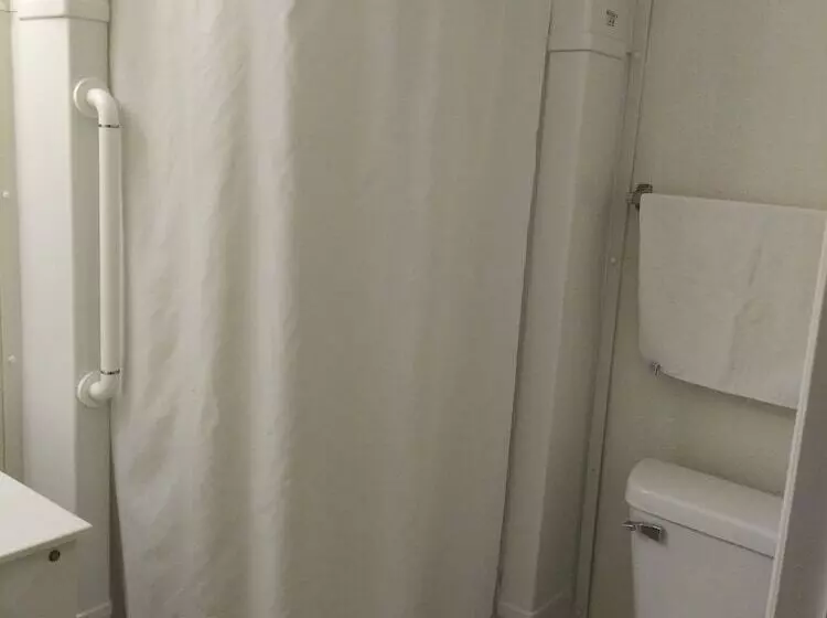 Отель Sioux City Inn