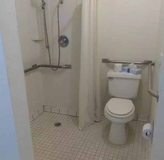 Отель Sioux City Inn