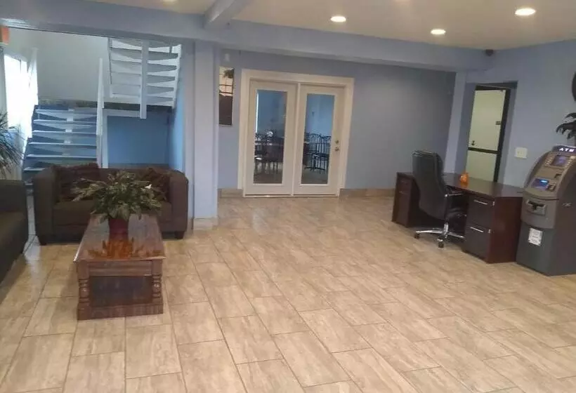 Отель Sioux City Inn