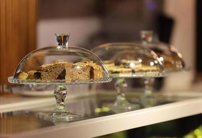 Hotelli Orka Taksim Suites &