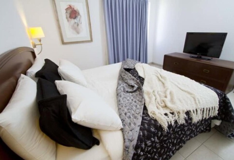 هتل Terranova Suites