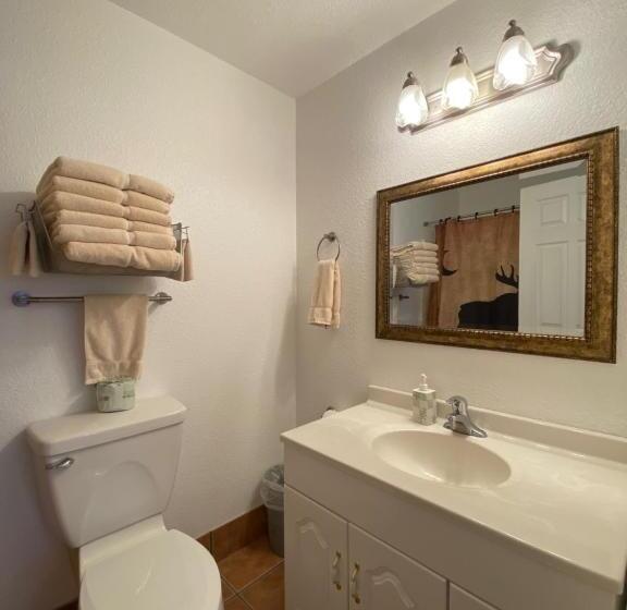 فندق The Snuggle Inn