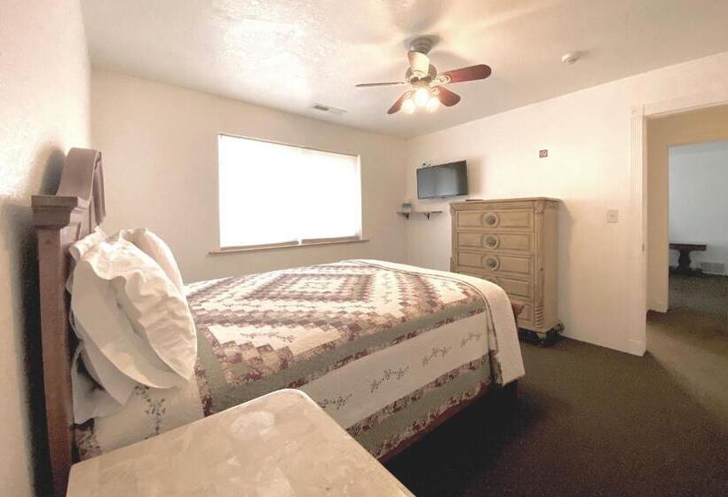 فندق The Snuggle Inn