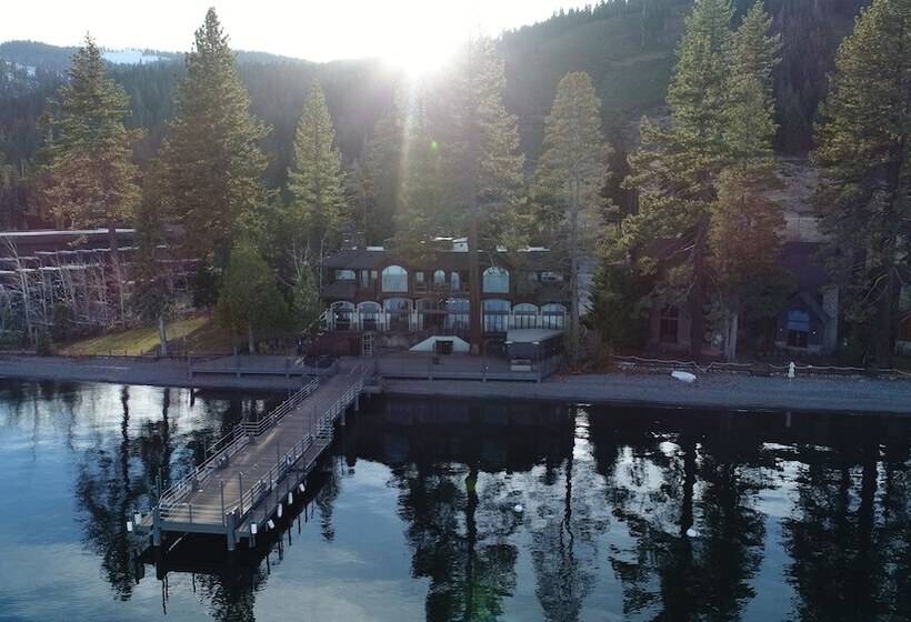 هتل West Shore Cafe And Inn