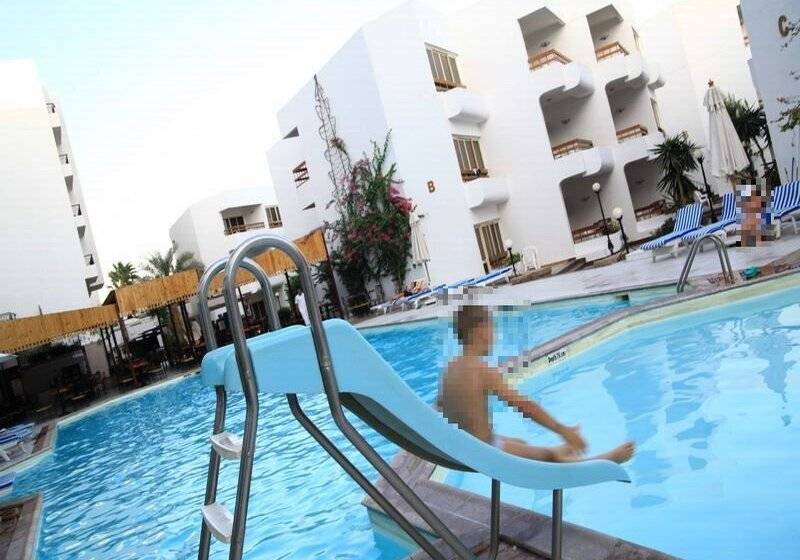 Marlin Inn Azur Resort