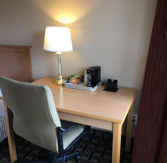 فندق على الطريق Red Carpet Inn & Suites Cooperstown