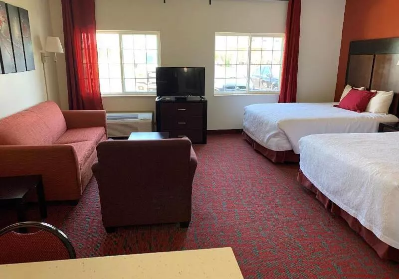 Sandalwood Studios & Suites