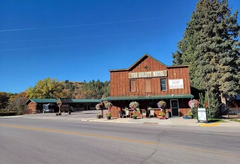 The Hulett Motel