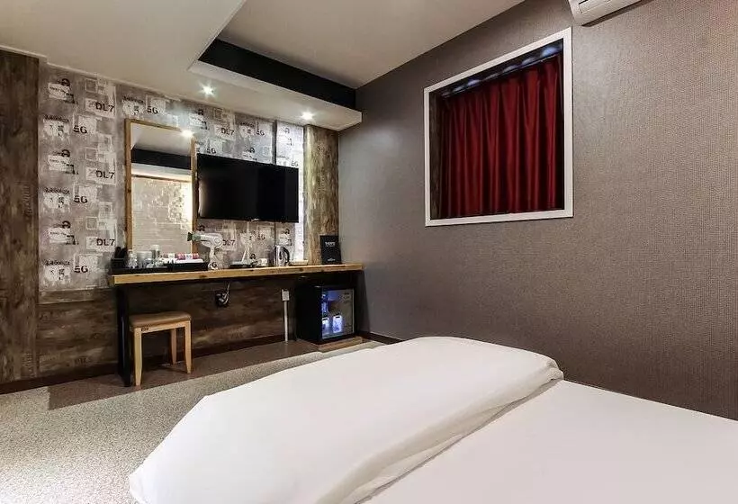 Hotelli Gyeongsan Healing