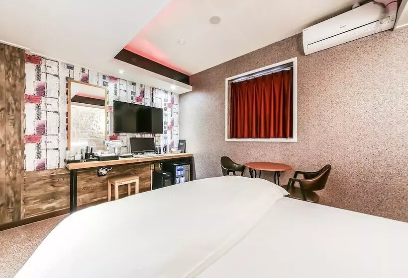 Hotelli Gyeongsan Healing