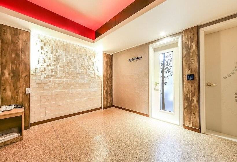 בית מלון כפרי Gyeongsan Healing