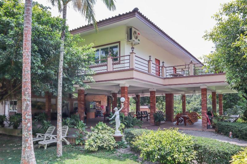 酒店 View Pruksa Resort By Oyo Rooms