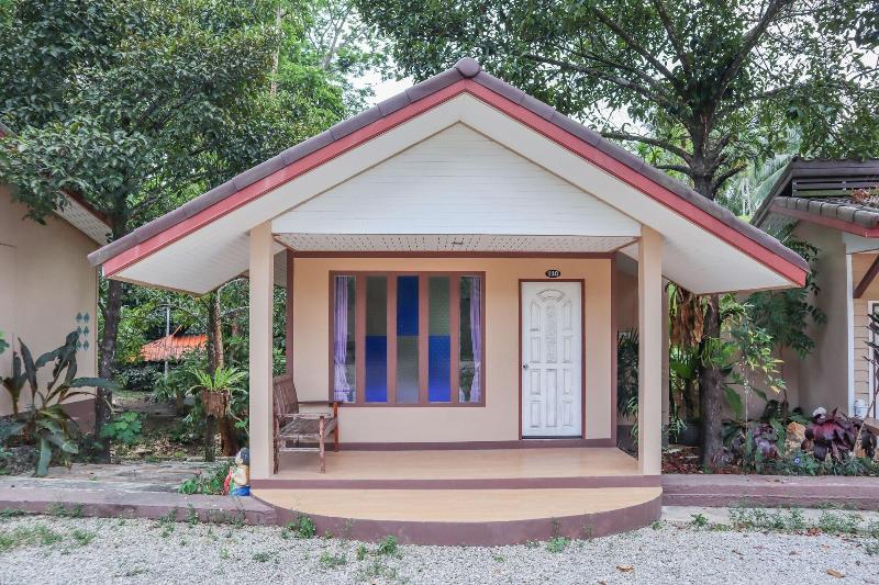 酒店 View Pruksa Resort By Oyo Rooms