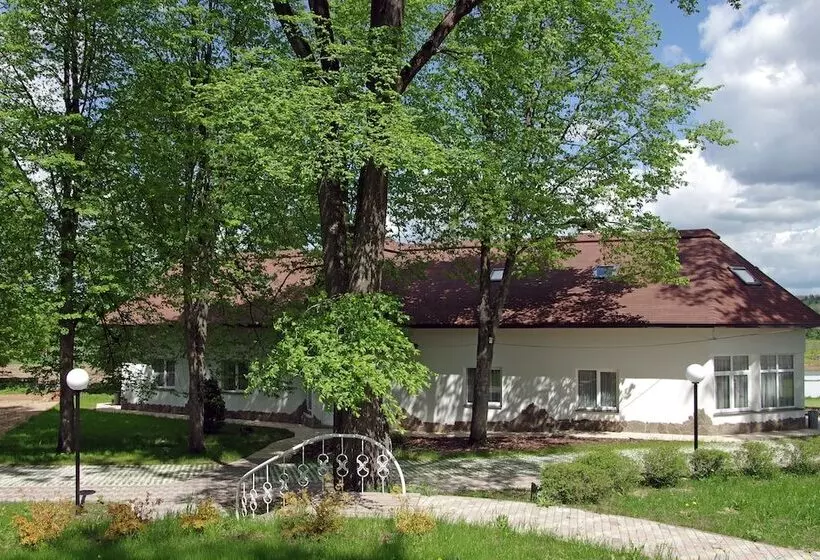 Hotelli Vishnevyi Sad