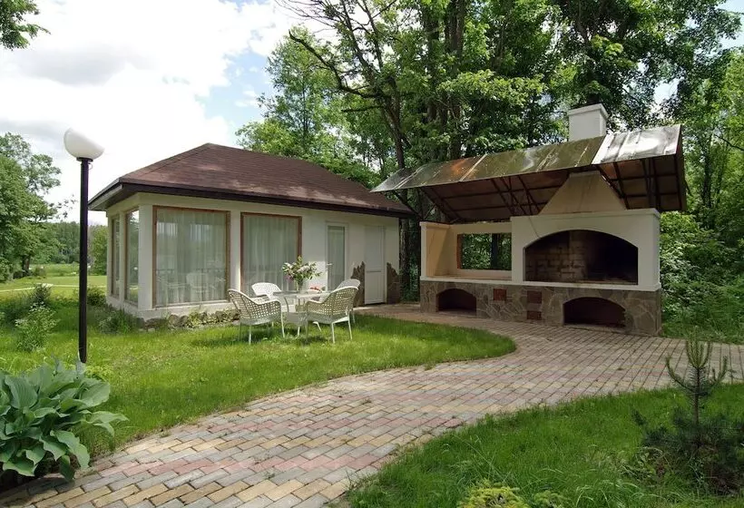 Hotelli Vishnevyi Sad