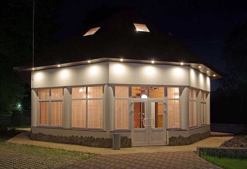 فندق Vishnevyi Sad