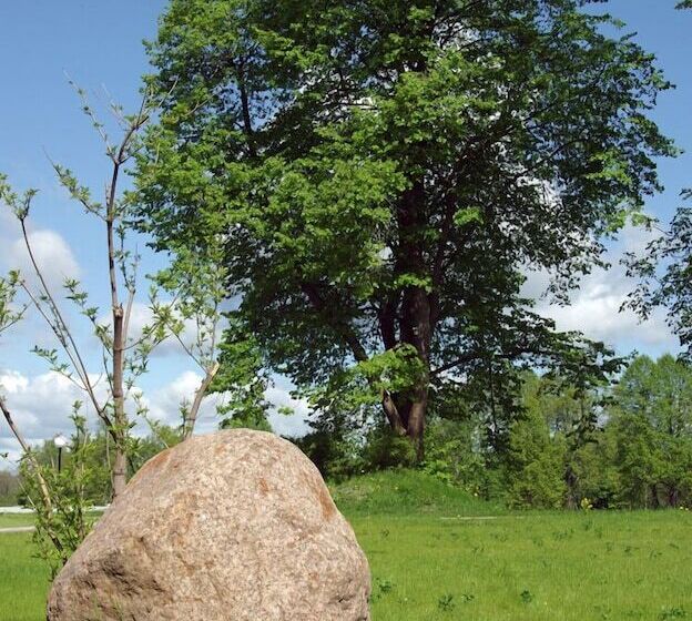 فندق Vishnevyi Sad