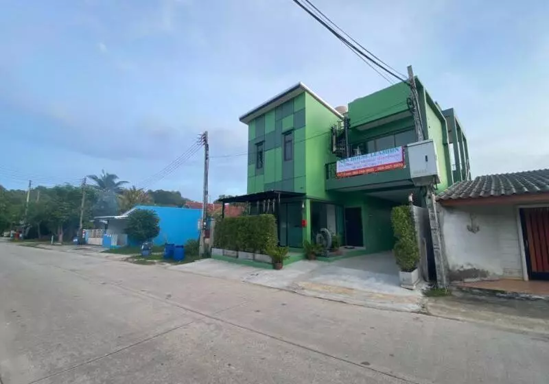 Majatalo N&n House Laem Hin