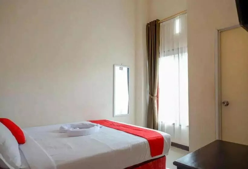 Hotelli Reddoorz At Makale Tana Toraja