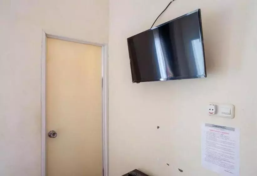 Hotelli Reddoorz At Makale Tana Toraja