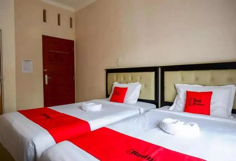 Hotelli Reddoorz At Makale Tana Toraja