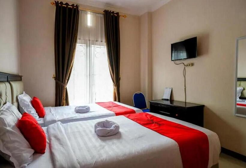 בית מלון כפרי Reddoorz At Makale Tana Toraja