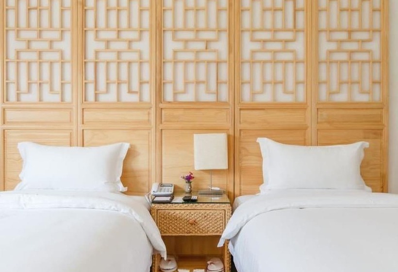 Hotel Yun Jing Baishi Villa