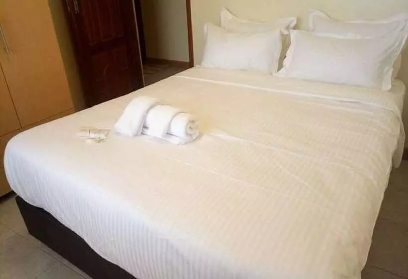 هتل Zebu Lodge And Luxury