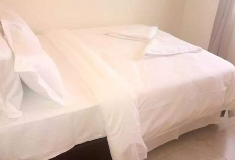 هتل Zebu Lodge And Luxury