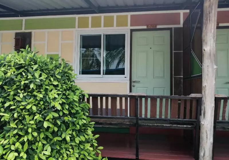 Majatalo Nang Phraya Resort