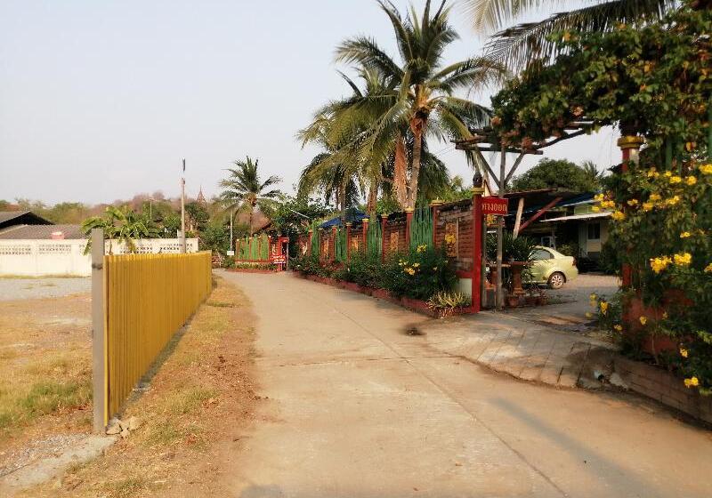 פנסיון Nang Phraya Resort