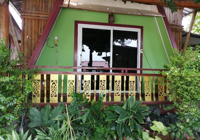 פנסיון Nang Phraya Resort