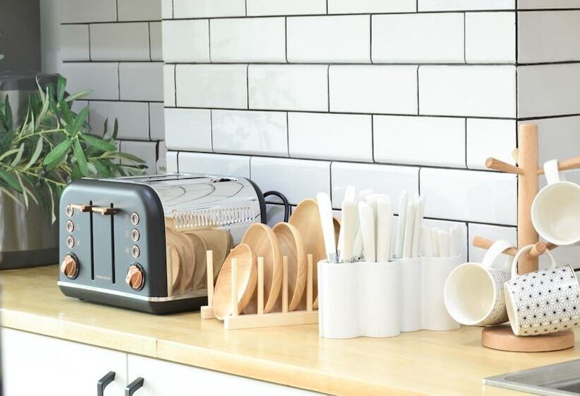 Sarang Hostel Kota Kinabalu