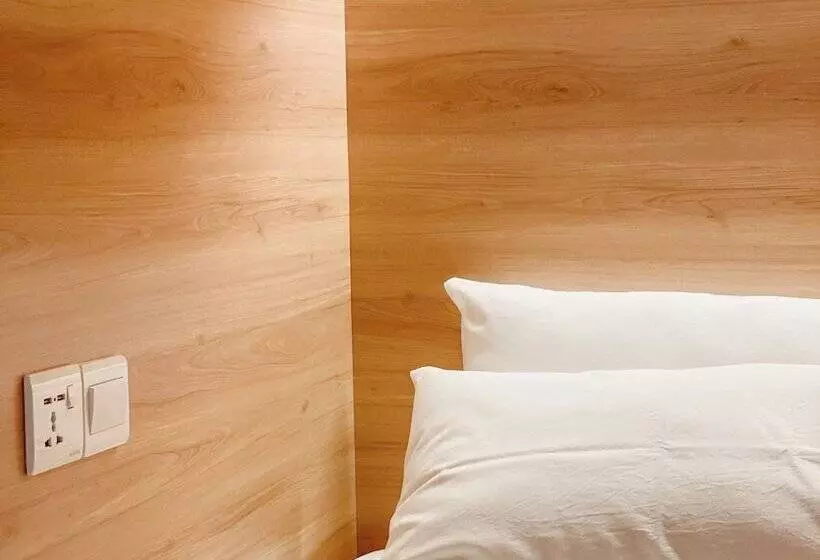 Sarang Hostel Kota Kinabalu