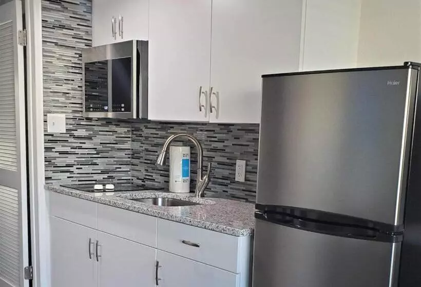Esplanade Suites   A Sundance Vacations Property