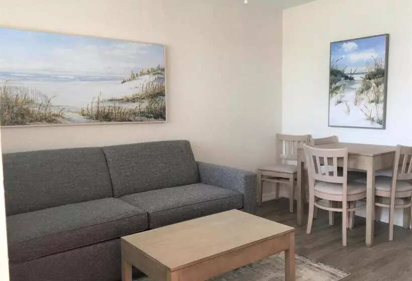 Esplanade Suites   A Sundance Vacations Property