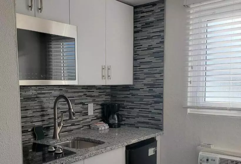 Esplanade Suites   A Sundance Vacations Property