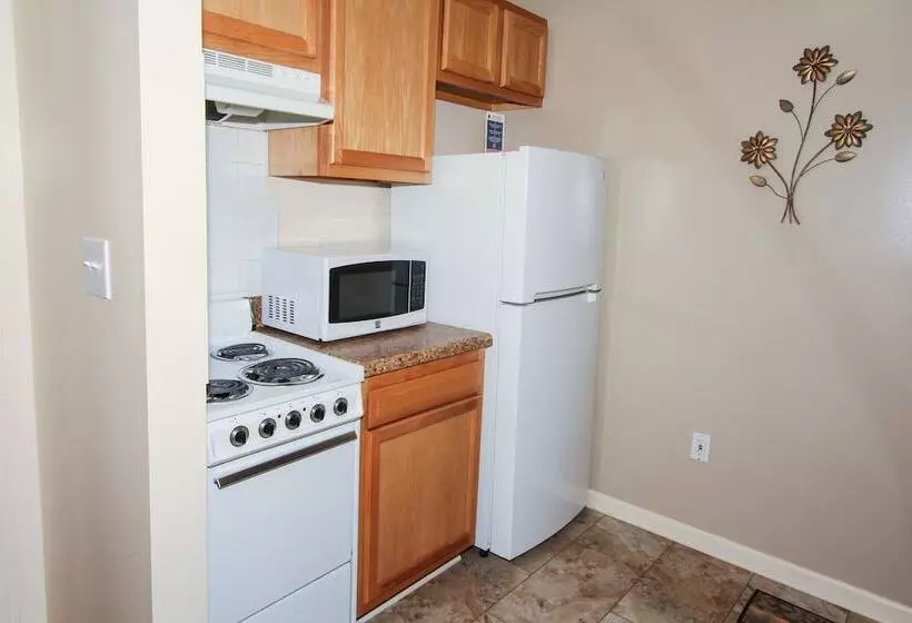 ホテル Affordable Corporate Suites Of Overland Drive