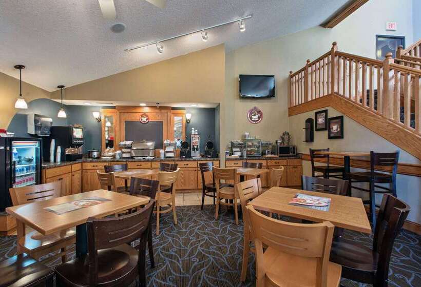 호텔 Americinn By Wyndham Fort Dodge