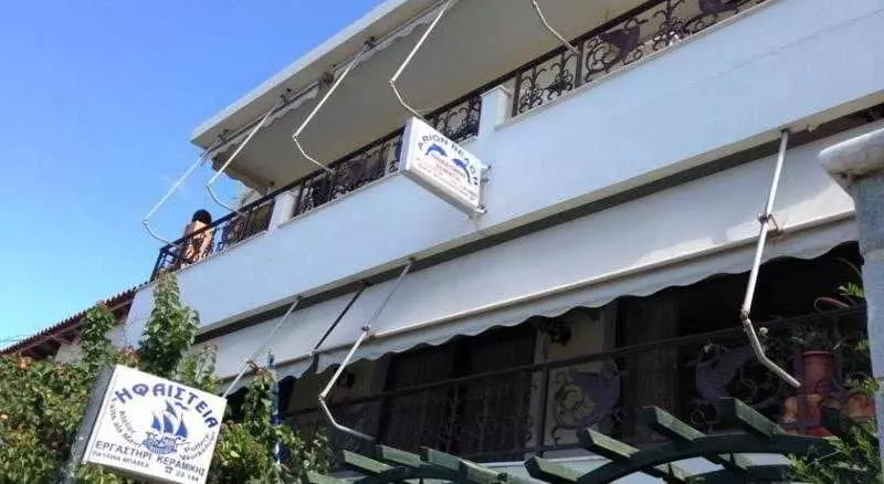 בית מלון כפרי Arion Studios