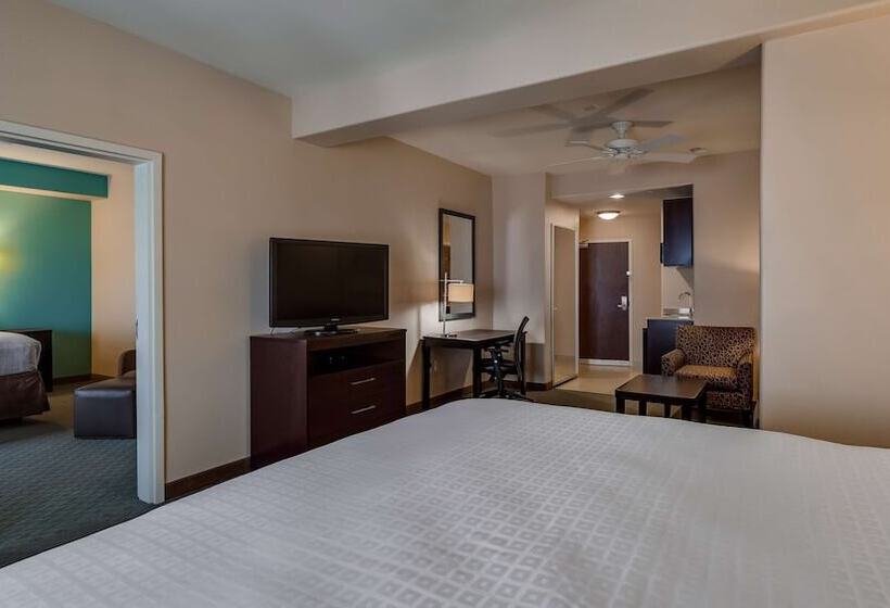 هتل Best Western Plus Midland Suites