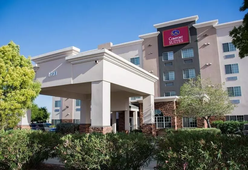 בית מלון כפרי Comfort Suites El Paso Airport