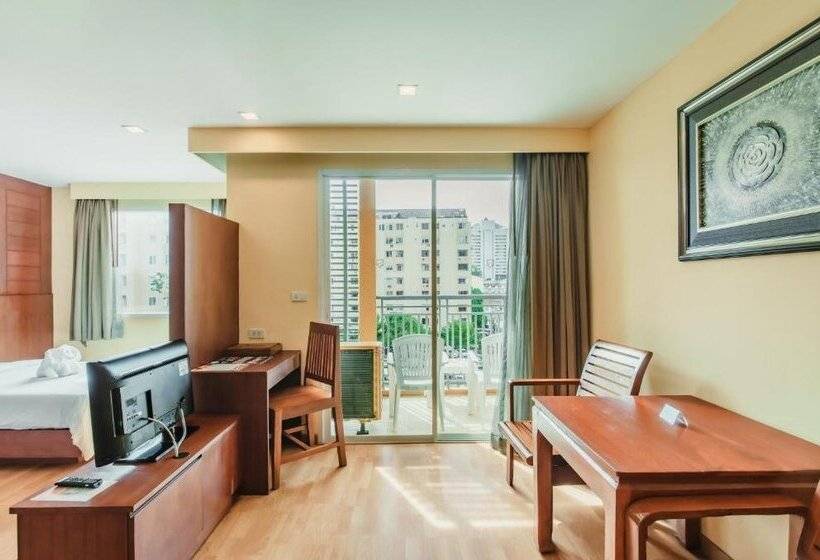 בית מלון כפרי Elite Suites Patong
