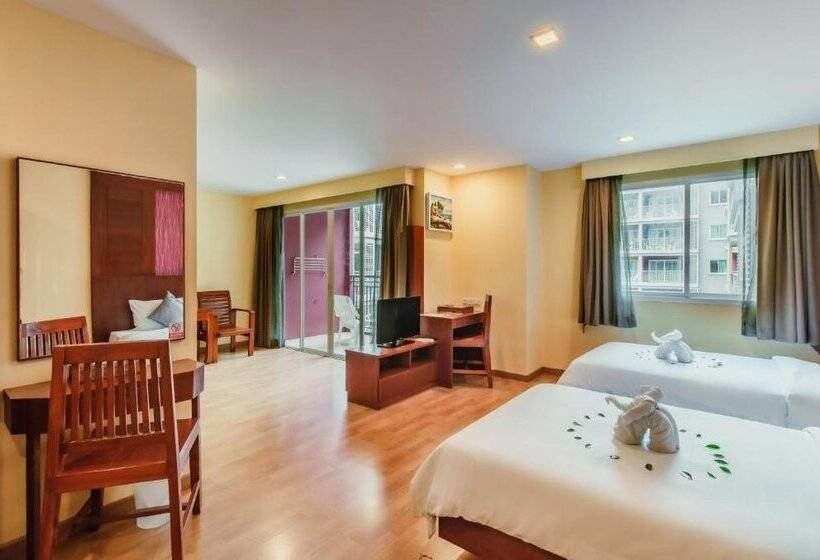 בית מלון כפרי Elite Suites Patong