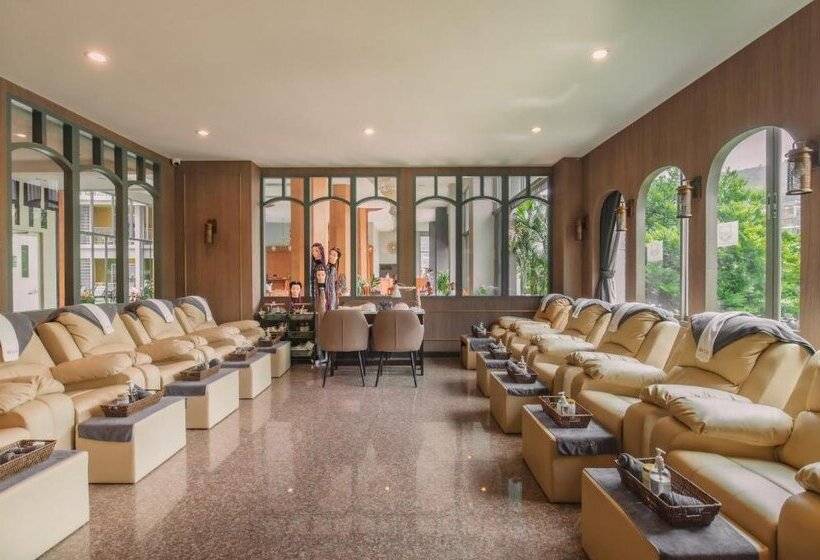 בית מלון כפרי Elite Suites Patong