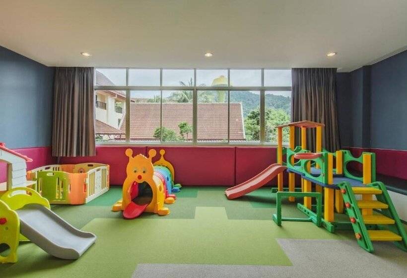 בית מלון כפרי Elite Suites Patong