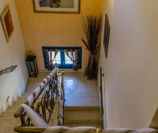 Отель Epavlis Boutique Galaxidi