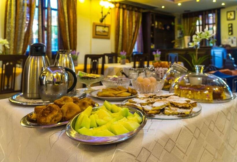 Отель Epavlis Boutique Galaxidi