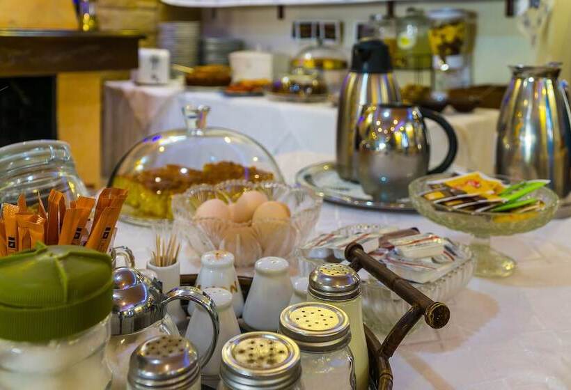 Отель Epavlis Boutique Galaxidi