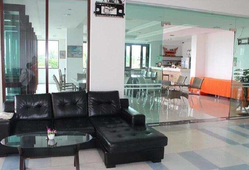 فندق Grand Hill Residence